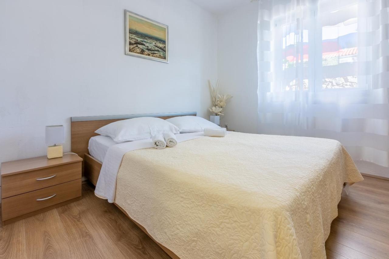Apartments Marija ツリクヴェニツァ エクステリア 写真