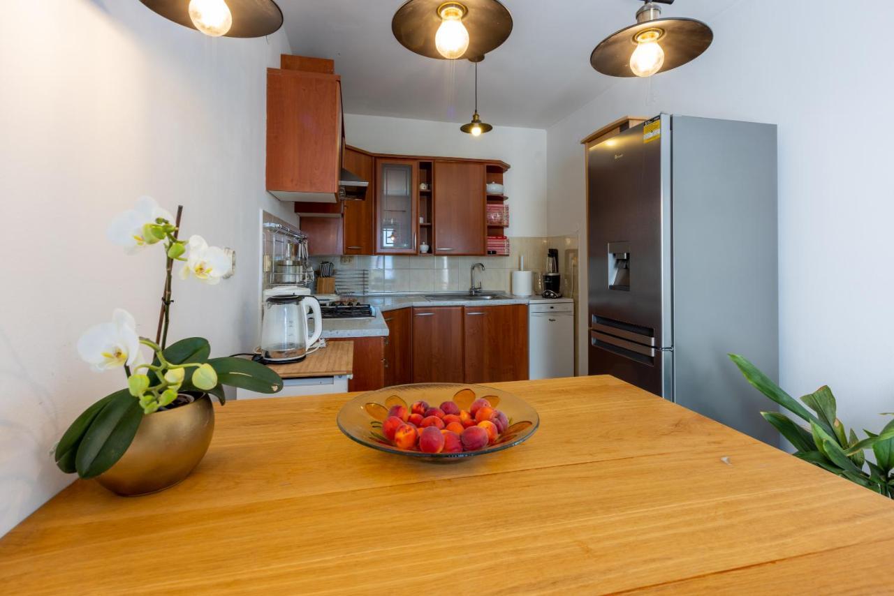 Apartments Marija ツリクヴェニツァ エクステリア 写真