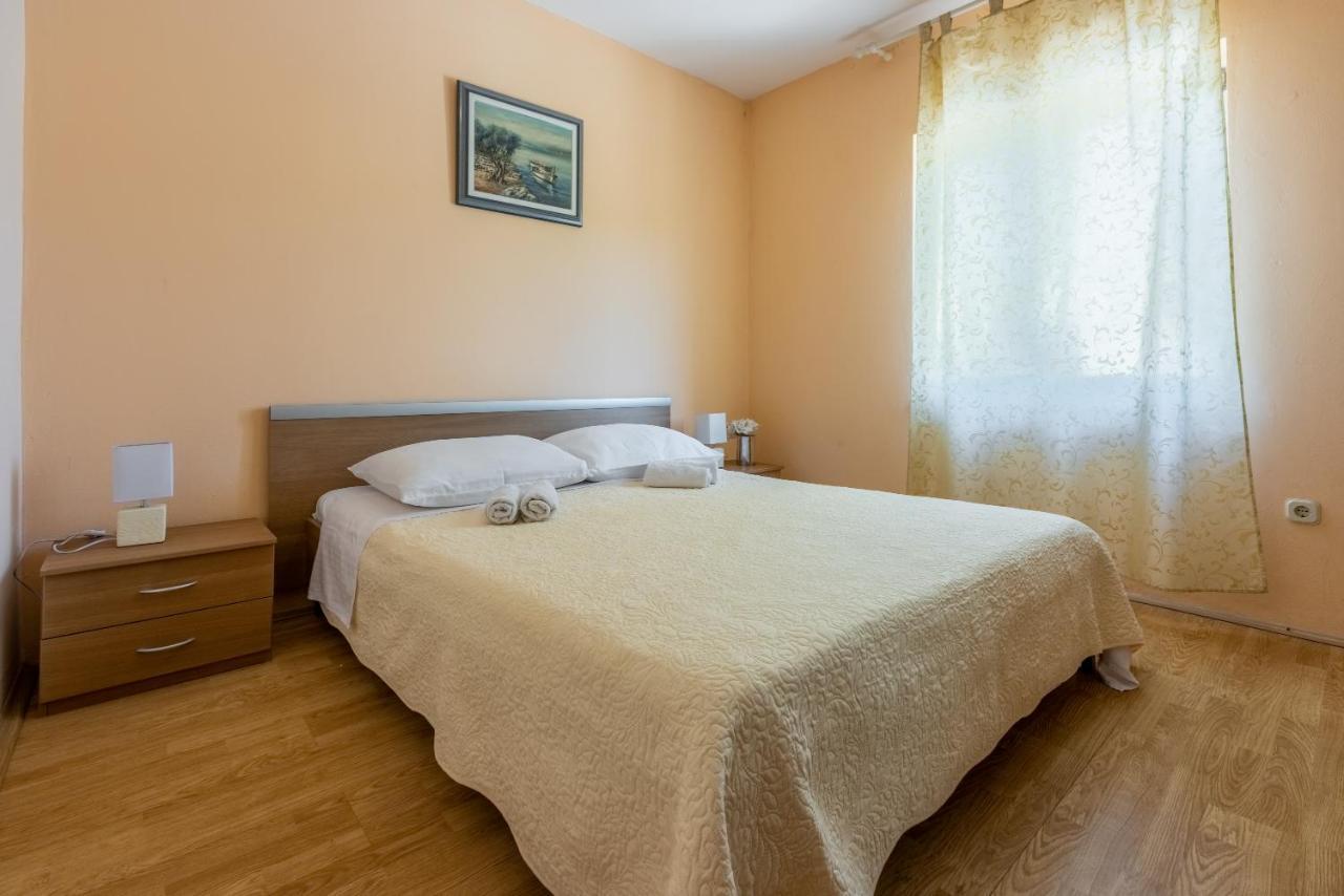 Apartments Marija ツリクヴェニツァ エクステリア 写真