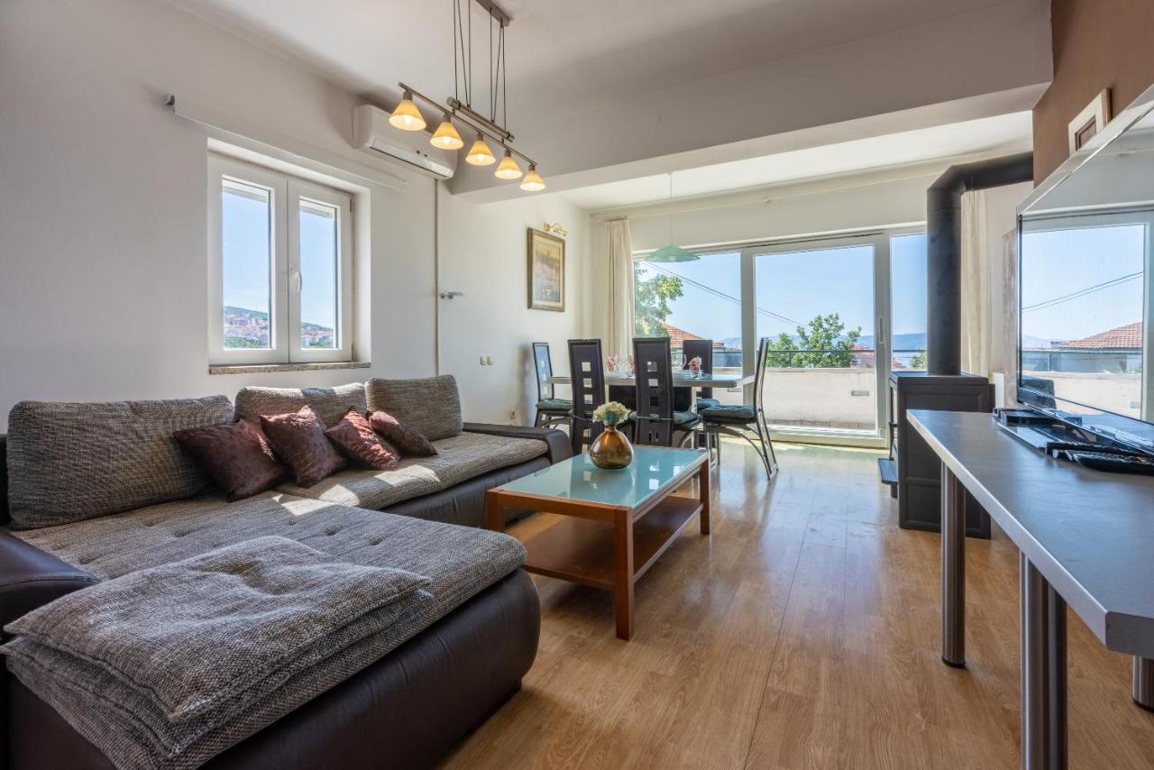 Apartments Marija ツリクヴェニツァ エクステリア 写真